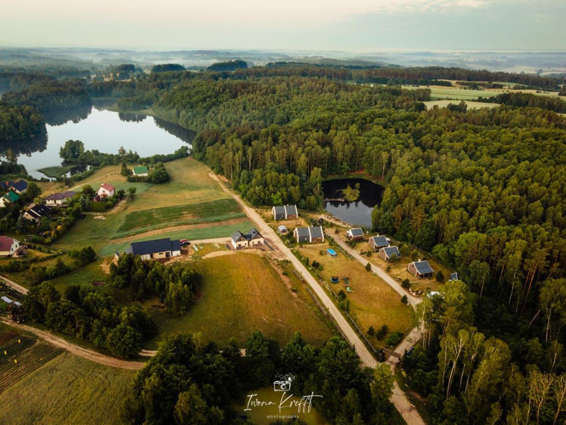 Osada Skoczkowo Komfortowe Domki Z Jacuzzi Nad Jeziorem- Sauna- Balia- Prywatny Staw Wedkarski Podiazy Eksteriør bilde