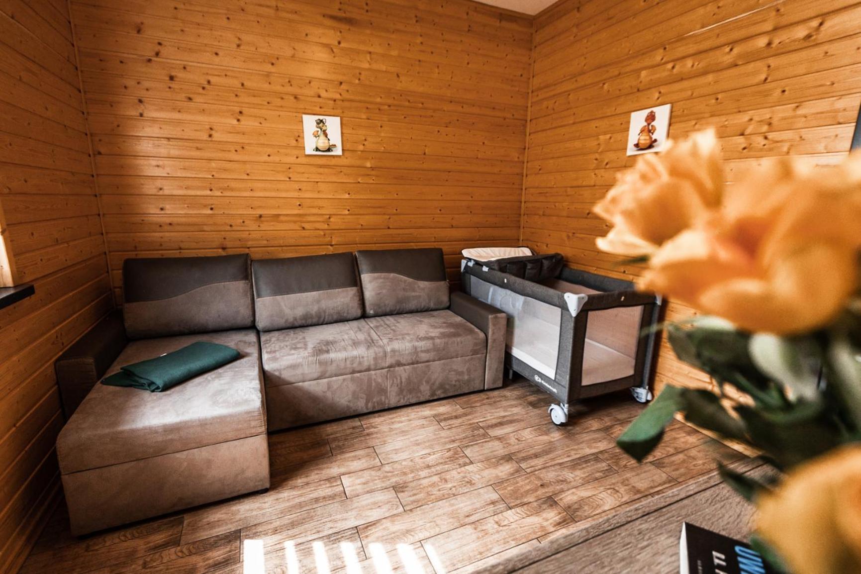 Osada Skoczkowo Komfortowe Domki Z Jacuzzi Nad Jeziorem- Sauna- Balia- Prywatny Staw Wedkarski Podiazy Eksteriør bilde